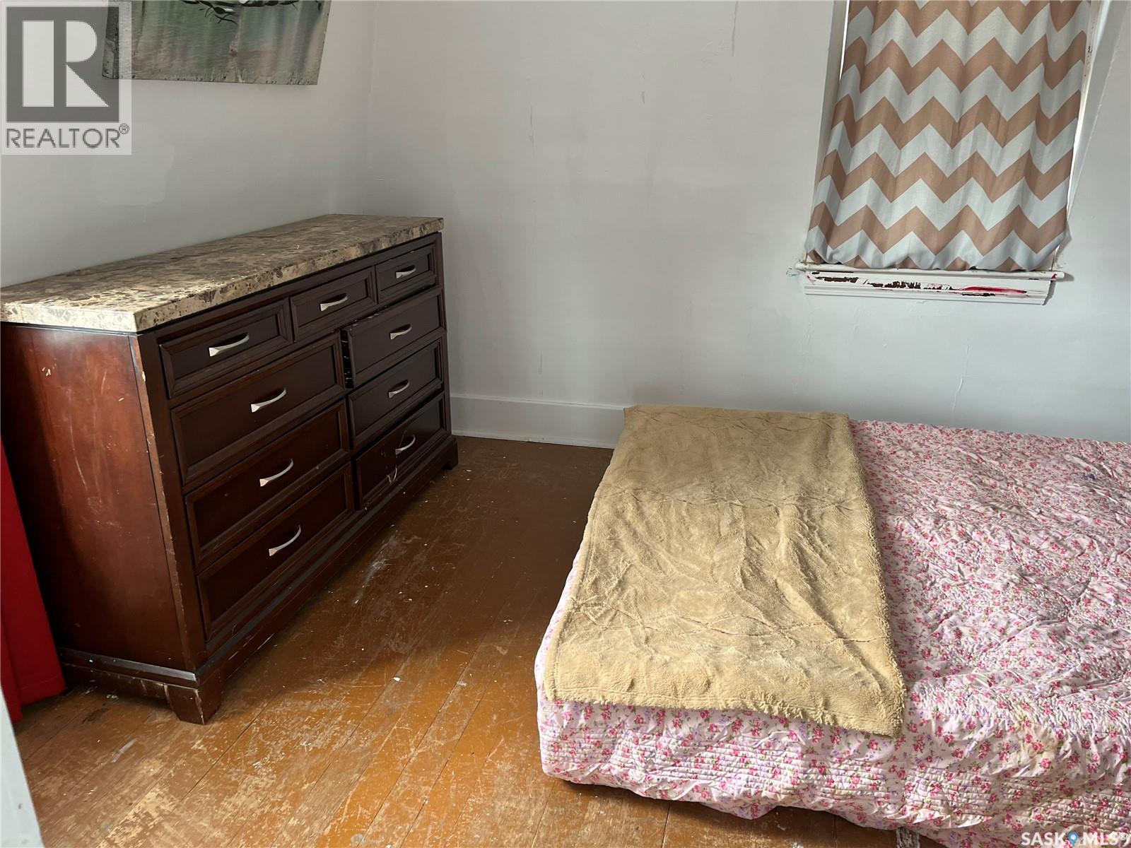 239 4th Avenue W, Gravelbourg, Saskatchewan  S0H 1X0 - Photo 24 - SK016597