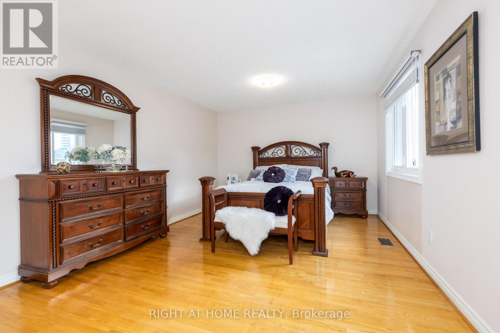 27 Addison Street, Richmond Hill, Ontario  L4C 9N1 - Photo 22 - N12896492