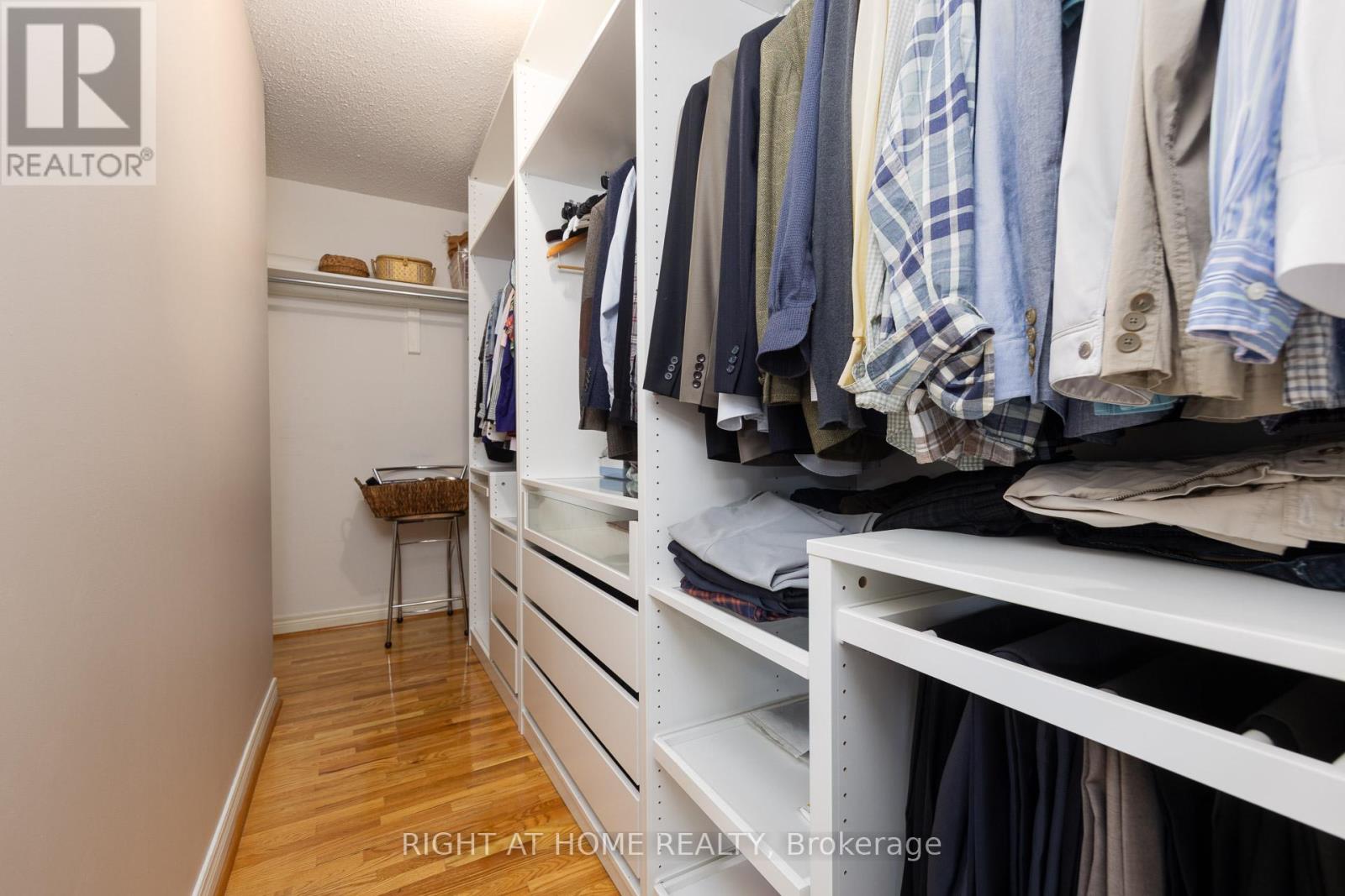 27 Addison Street, Richmond Hill, Ontario  L4C 9N1 - Photo 23 - N12896492