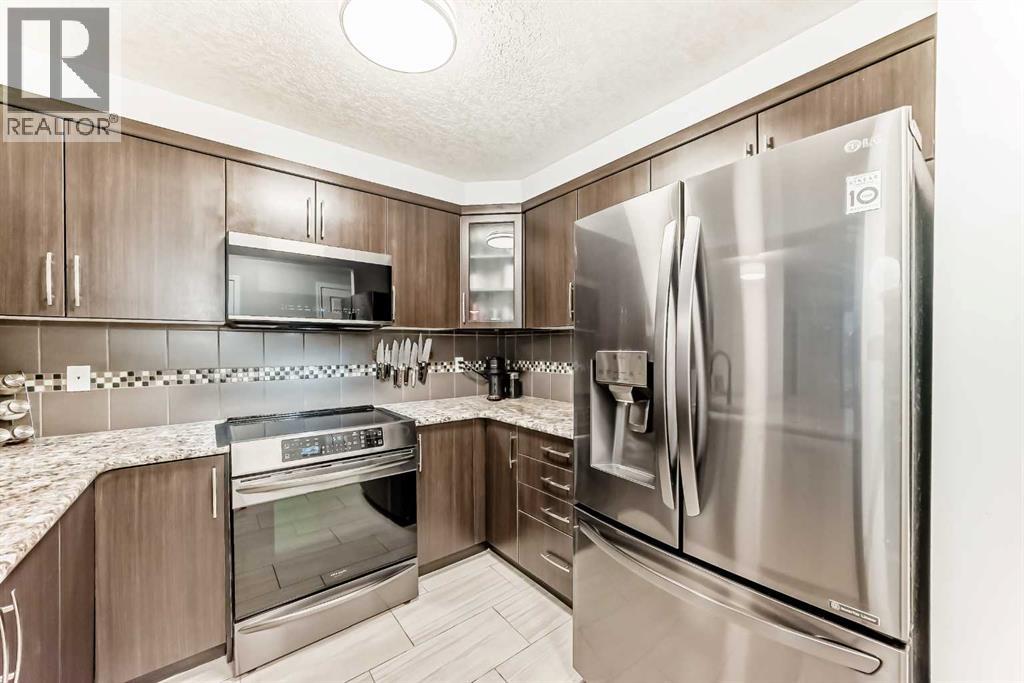 1020 Windsong Drive SW, Airdrie, Alberta  T4B 0P2 - Photo 15 - A2286518