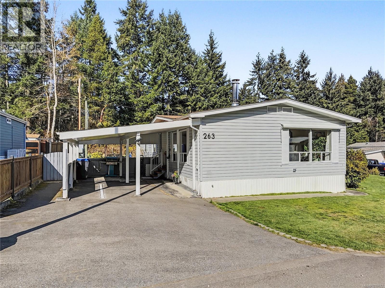 263 2465 Apollo Dr, Nanoose Bay, British Columbia  V9P 9K2 - Photo 2 - 1029122