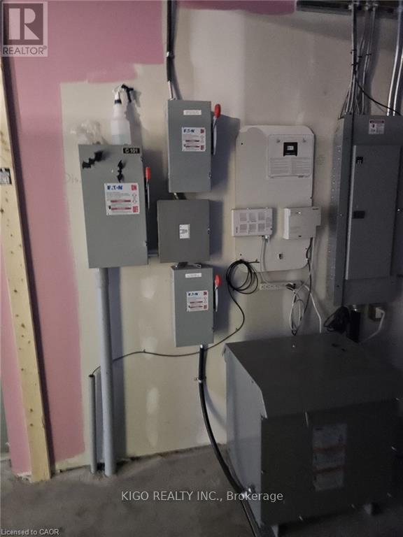 101 & 102 - 454 Hespeler Road, Cambridge, Ontario  N1R 0C9 - Photo 13 - X12897600