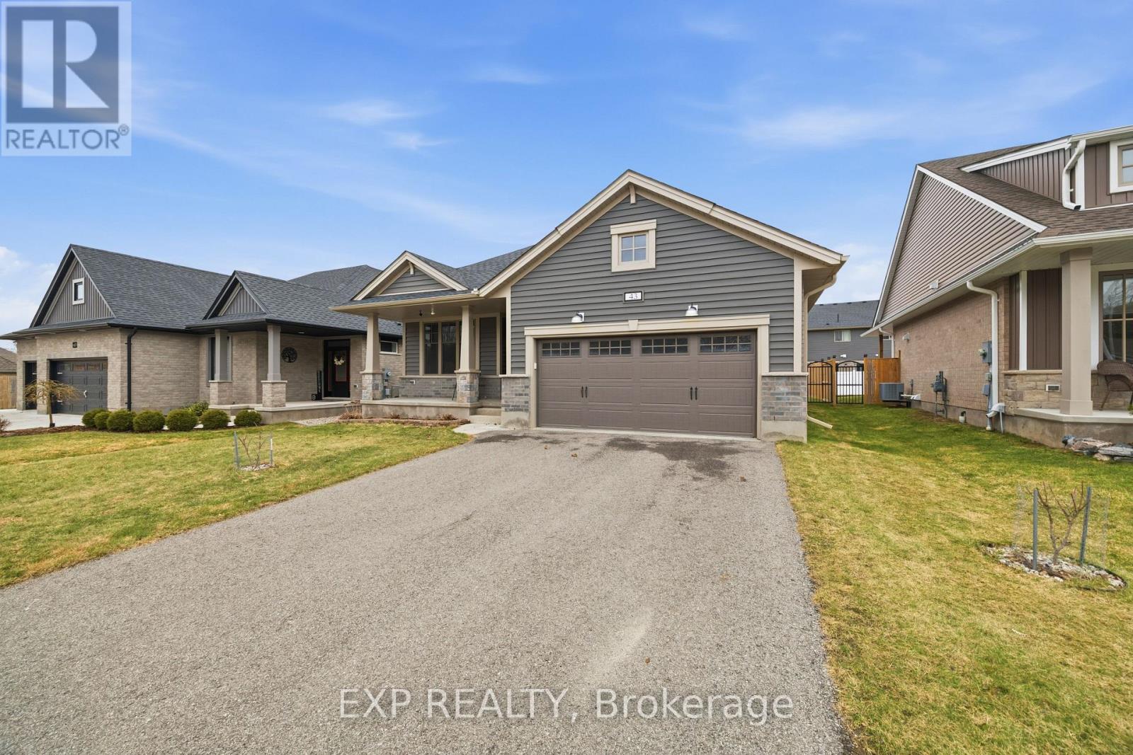 43 Lowrie Crescent, Tillsonburg, Ontario  N4G 0H5 - Photo 2 - X12897604