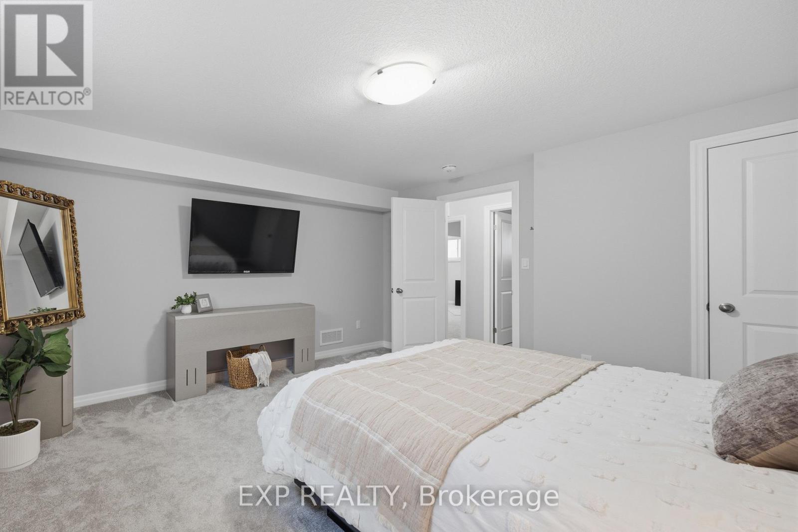 43 Lowrie Crescent, Tillsonburg, Ontario  N4G 0H5 - Photo 34 - X12897604