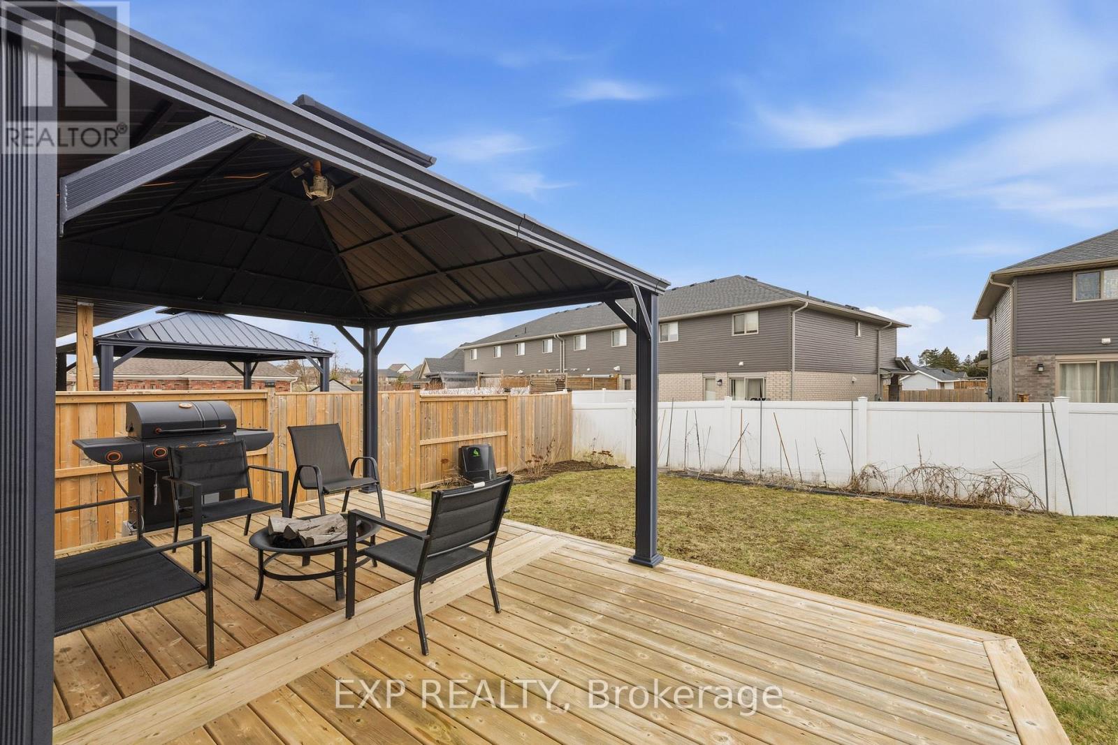 43 Lowrie Crescent, Tillsonburg, Ontario  N4G 0H5 - Photo 39 - X12897604