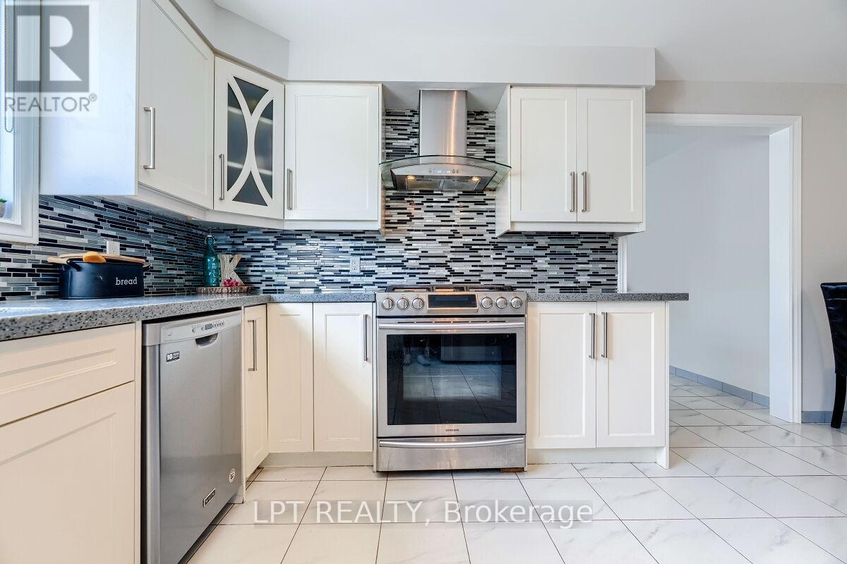 16 Vogue Court, Hamilton, Ontario  L8E 4T3 - Photo 18 - X12897606