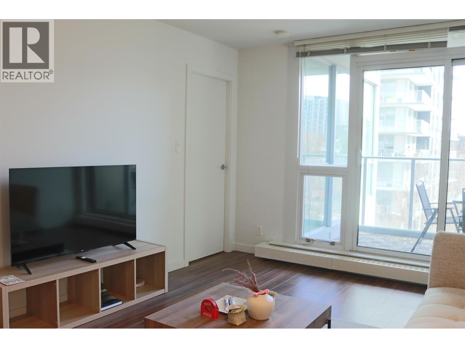 419 135 E 17th Street, North Vancouver, British Columbia  V7L 0C4 - Photo 6 - R3098113