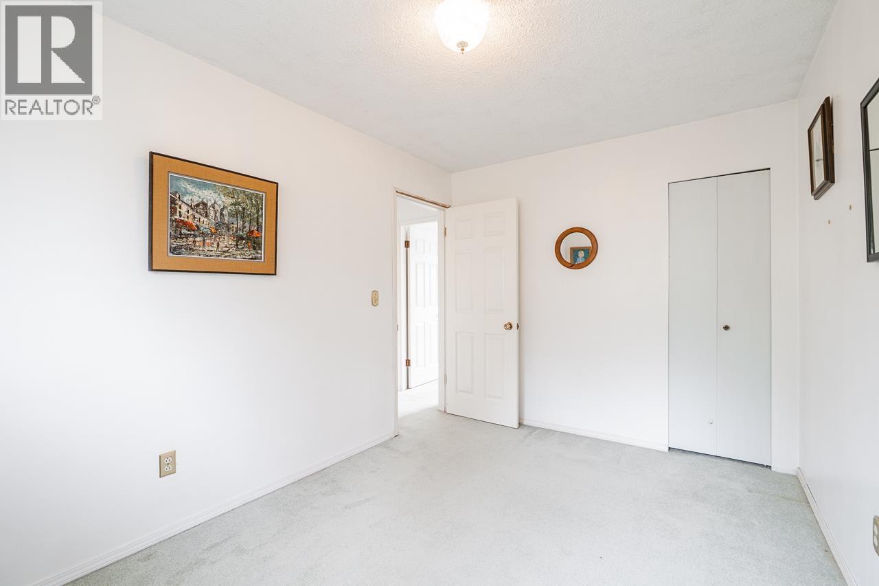 22967 Storey Avenue, Maple Ridge, British Columbia  V2X 3V9 - Photo 13 - R3101208