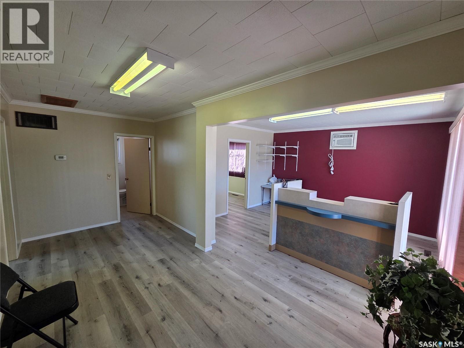 38 Railway Avenue, Redvers, Saskatchewan  S0C 2H0 - Photo 10 - SK030800