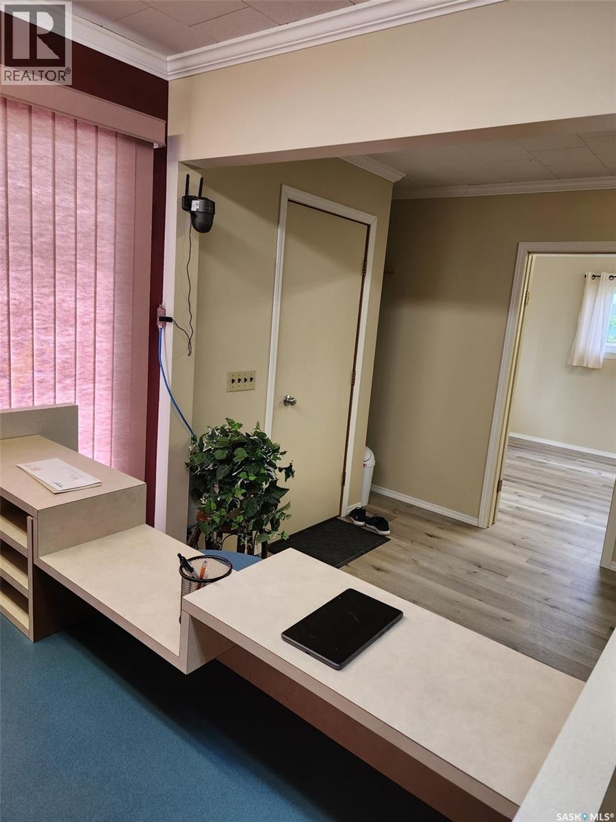 38 Railway Avenue, Redvers, Saskatchewan  S0C 2H0 - Photo 14 - SK030800