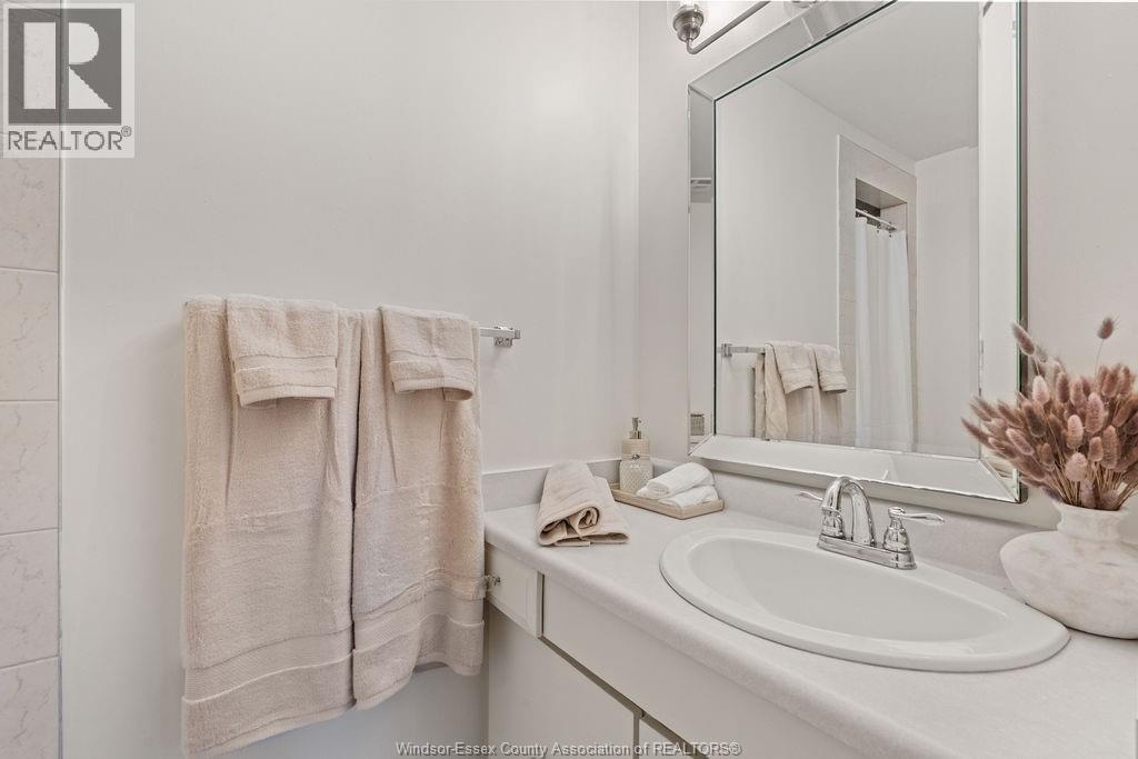 5775 Cabot, Lasalle, Ontario  N9H 1L9 - Photo 32 - 26005704