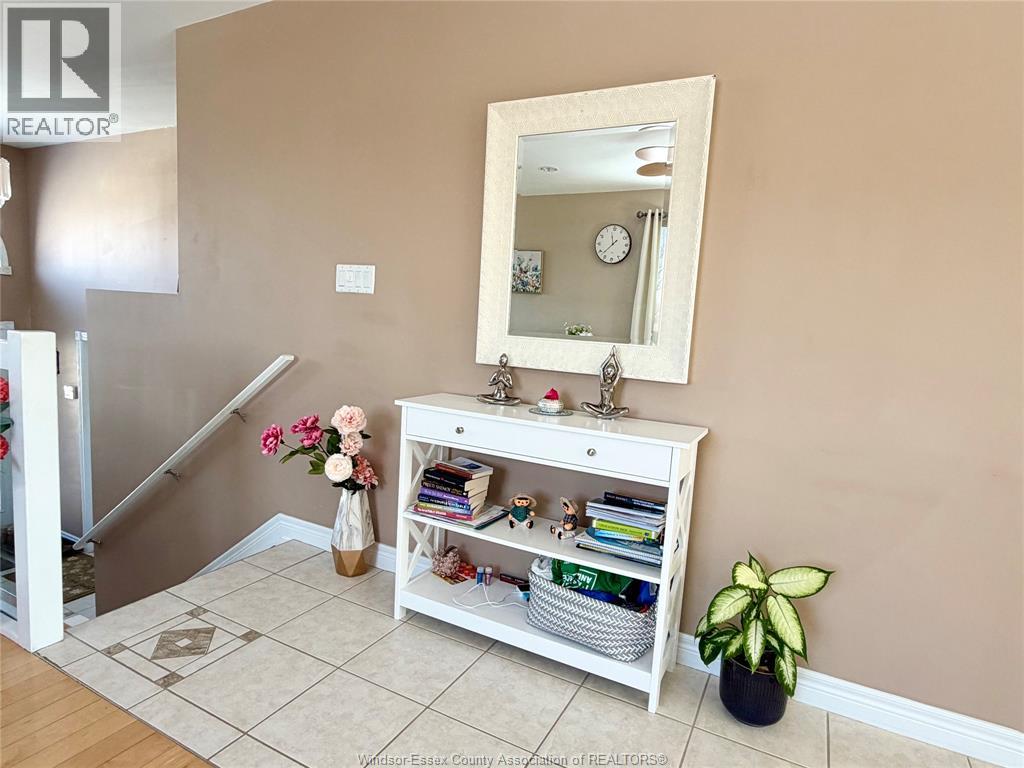 569 Sarah Court, Windsor, Ontario  N9G 2Y8 - Photo 5 - 26004821