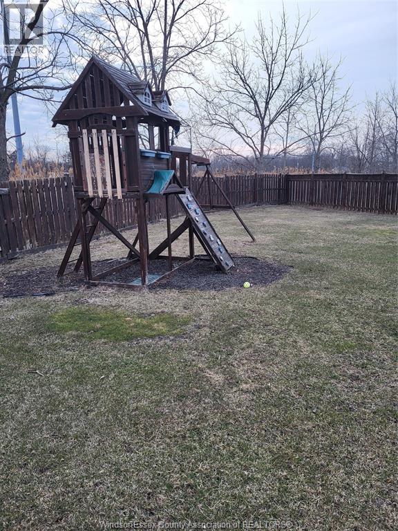 569 Sarah Court, Windsor, Ontario  N9G 2Y8 - Photo 32 - 26004821