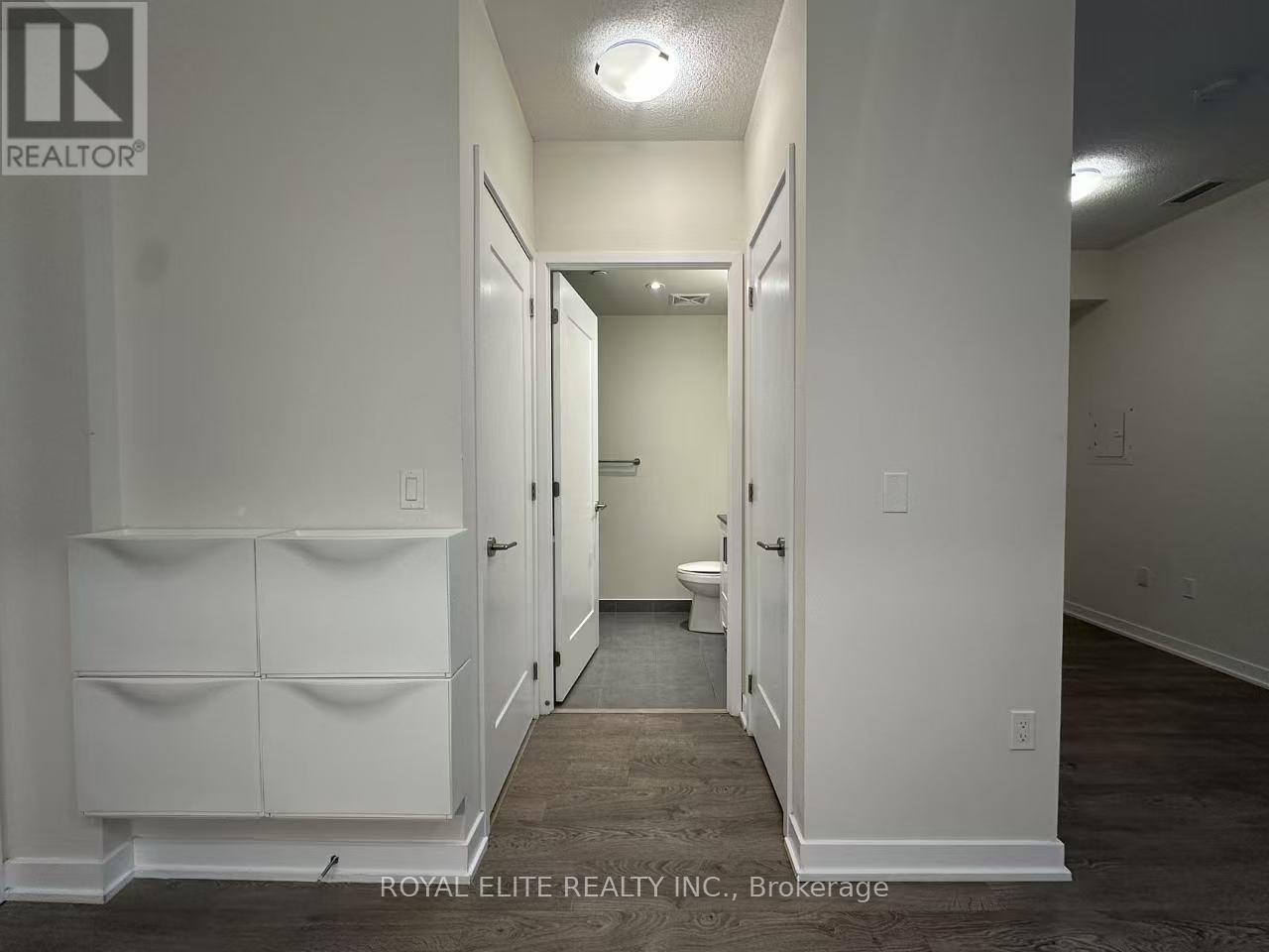 2305 - 99 John Street, Toronto, Ontario  M5V 0S6 - Photo 16 - C12897704