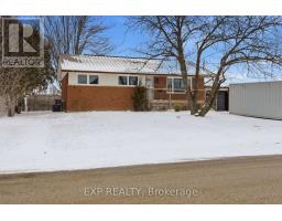 597 GOLD STREET, Warwick, Ontario