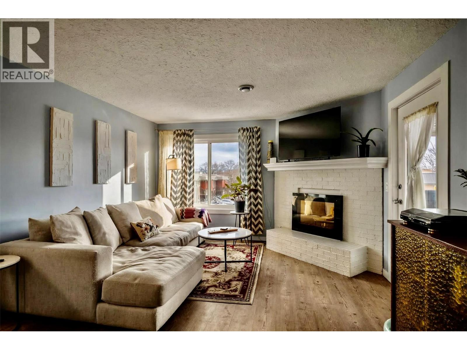 1665 Ufton Court Unit# 227, Kelowna, British Columbia  V1Y 8G7 - Photo 2 - 10379873