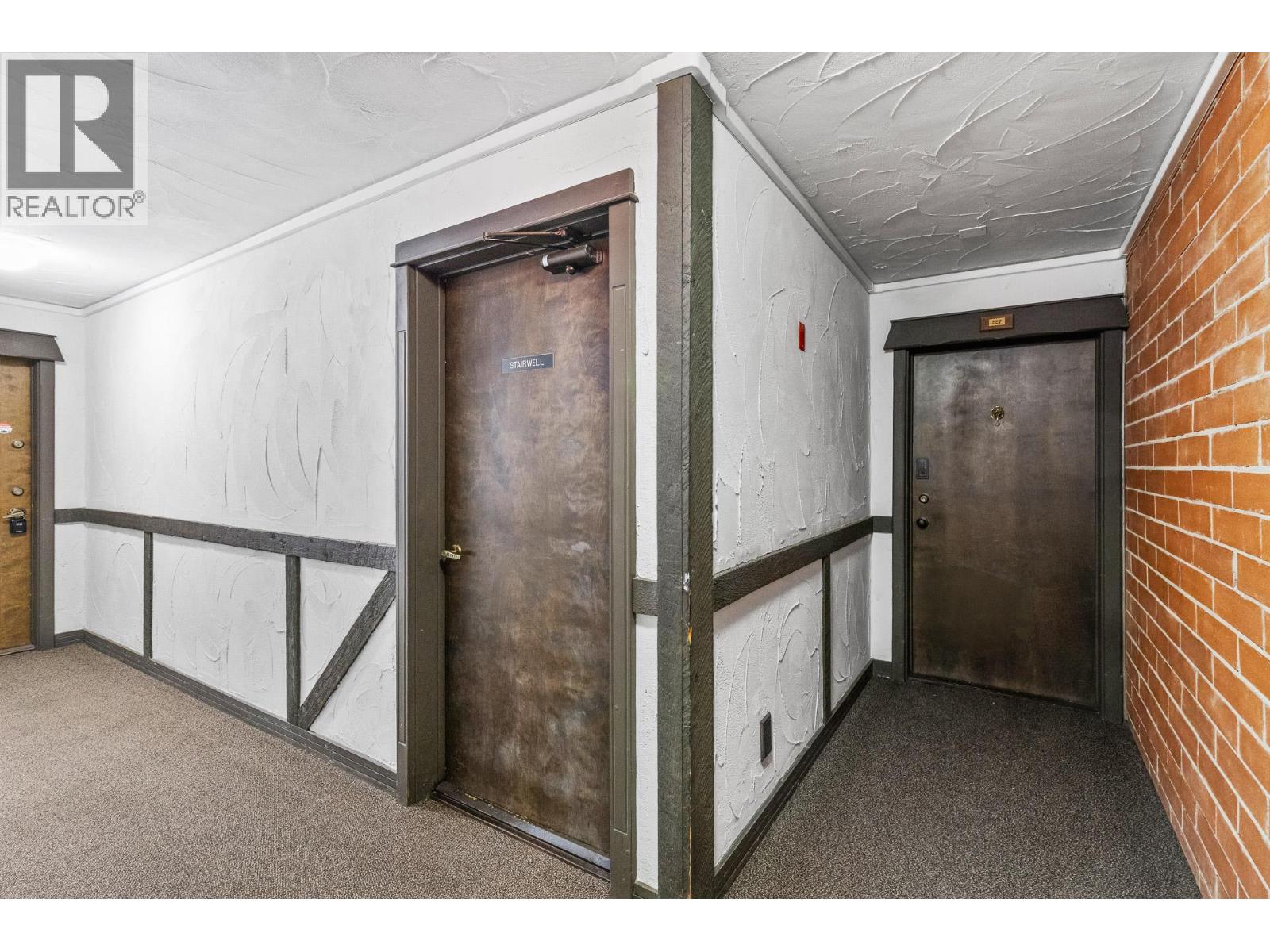 1665 Ufton Court Unit# 227, Kelowna, British Columbia  V1Y 8G7 - Photo 3 - 10379873