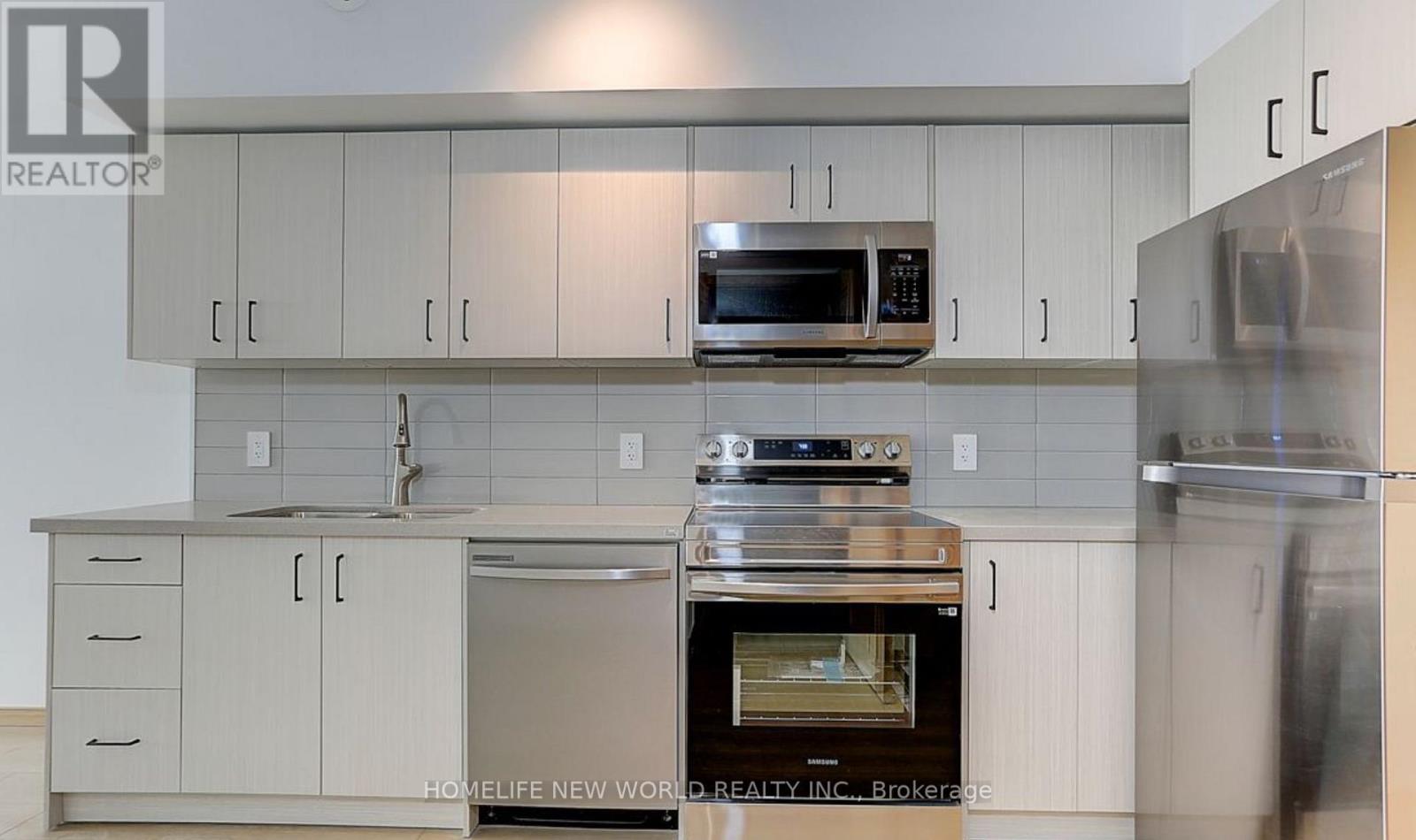 C2-301 - 3427 Sheppard Avenue, Toronto, Ontario  M1T 0C5 - Photo 6 - E12897706