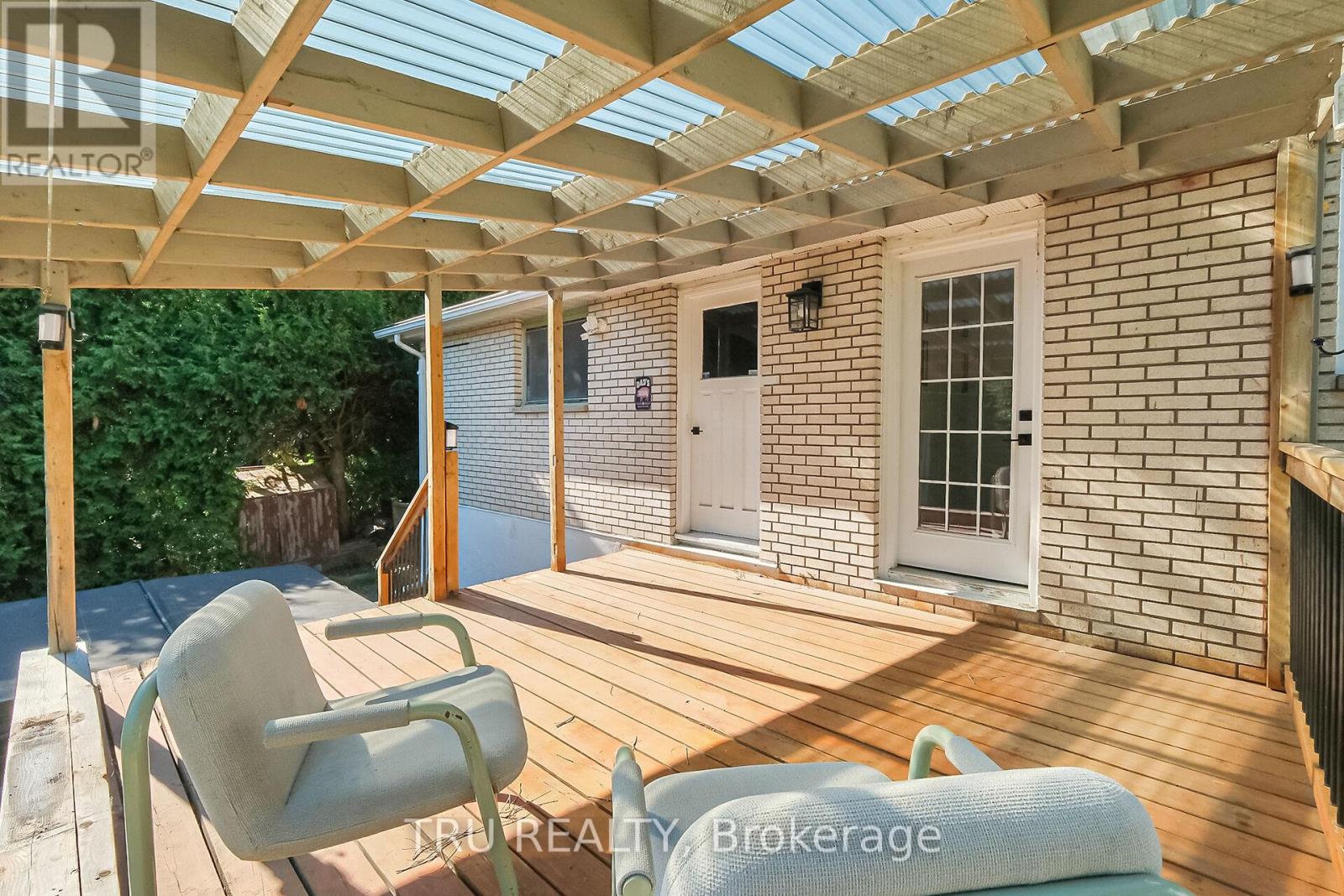 12 Apache Crescent, Ottawa, Ontario  K2E 6H7 - Photo 37 - X12712864