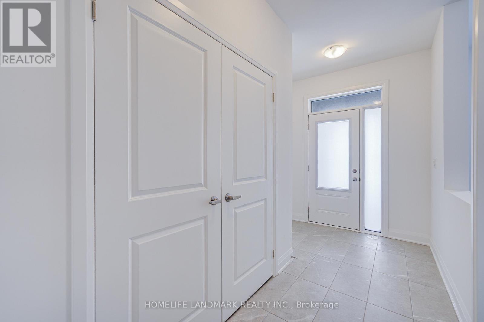 14 Carole Bell Way, Markham, Ontario  L6E 0W2 - Photo 17 - N12897642