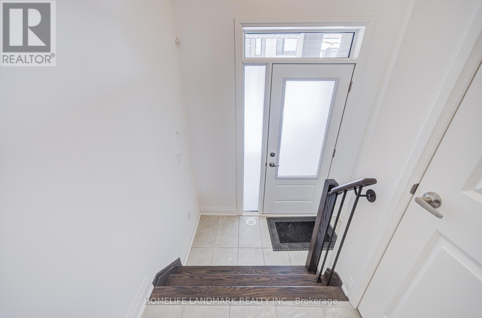 14 Carole Bell Way, Markham, Ontario  L6E 0W2 - Photo 19 - N12897642