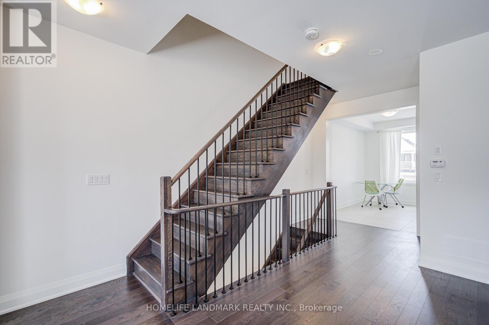 14 Carole Bell Way, Markham, Ontario  L6E 0W2 - Photo 22 - N12897642