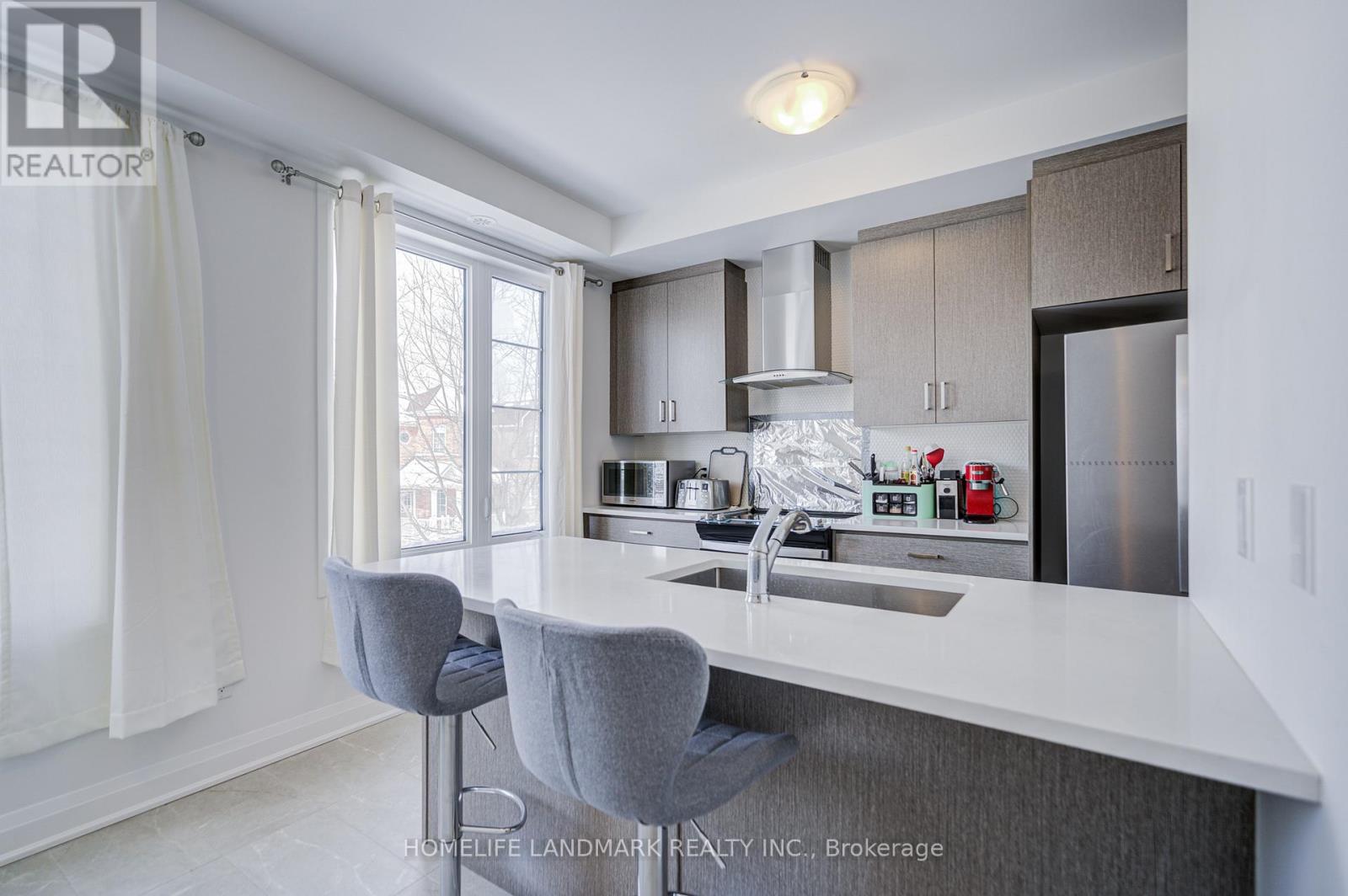 14 Carole Bell Way, Markham, Ontario  L6E 0W2 - Photo 28 - N12897642