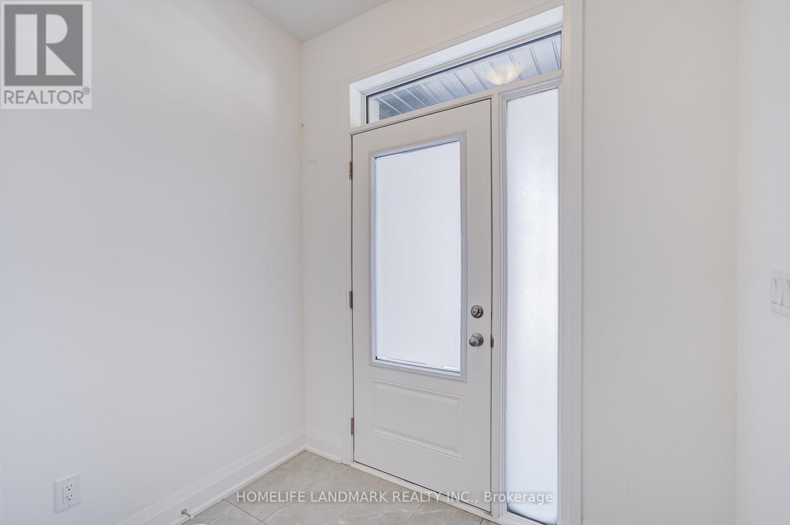 14 Carole Bell Way, Markham, Ontario  L6E 0W2 - Photo 46 - N12897642