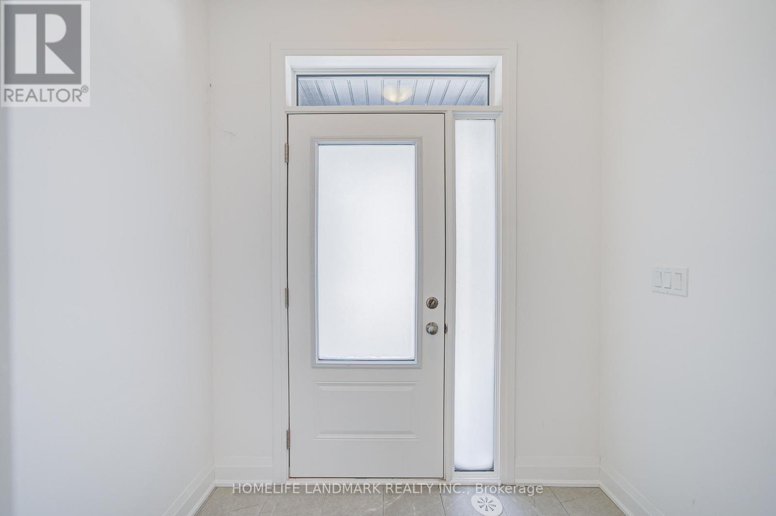 14 Carole Bell Way, Markham, Ontario  L6E 0W2 - Photo 47 - N12897642