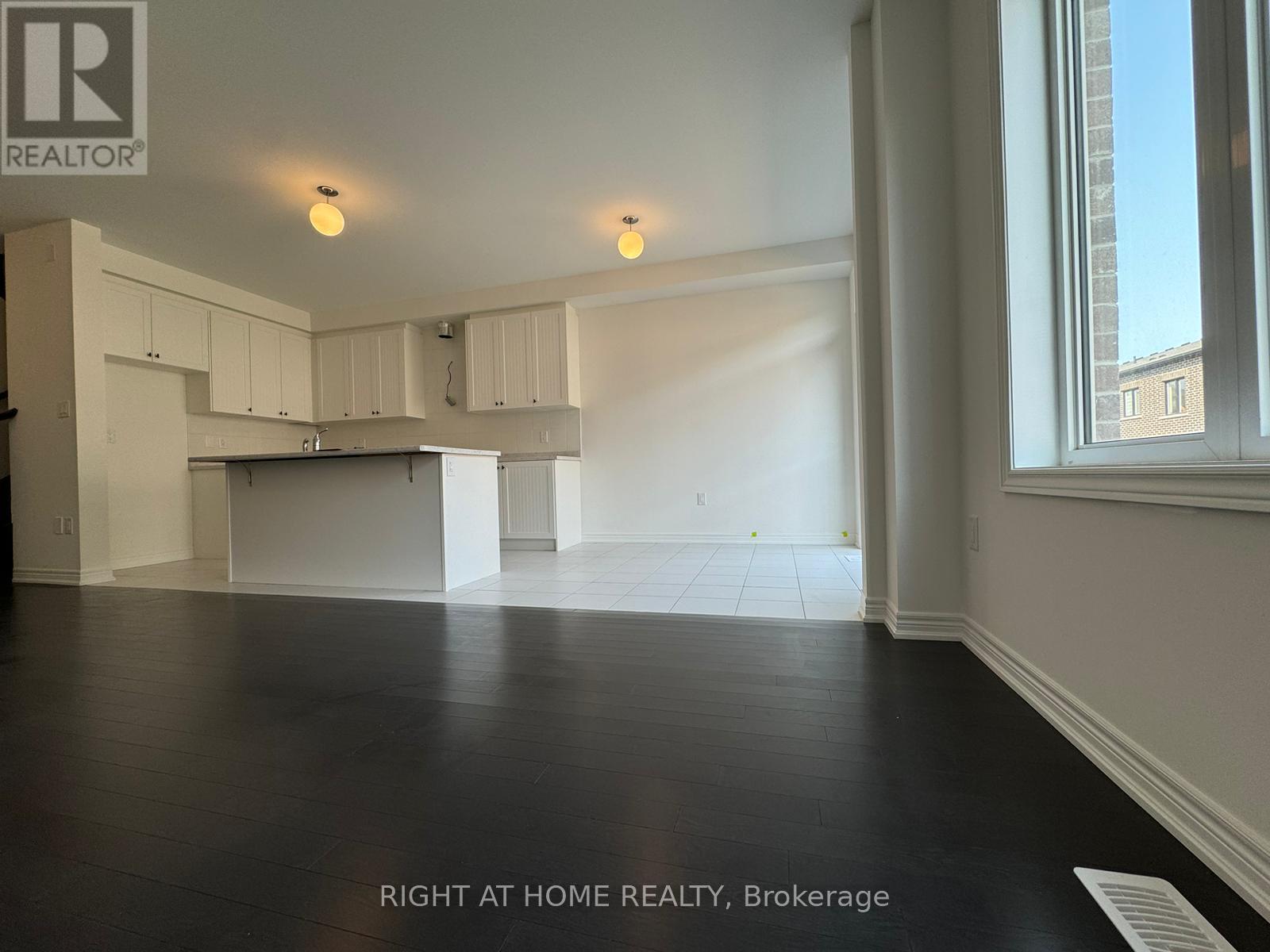 60 Singhampton Road, Vaughan, Ontario  L4H 5J6 - Photo 4 - N12897694