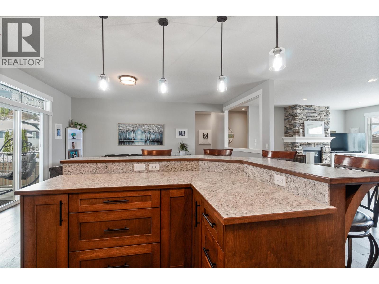 1120 24 Street Se, Salmon Arm, British Columbia  V1E 2J3 - Photo 12 - 10379036