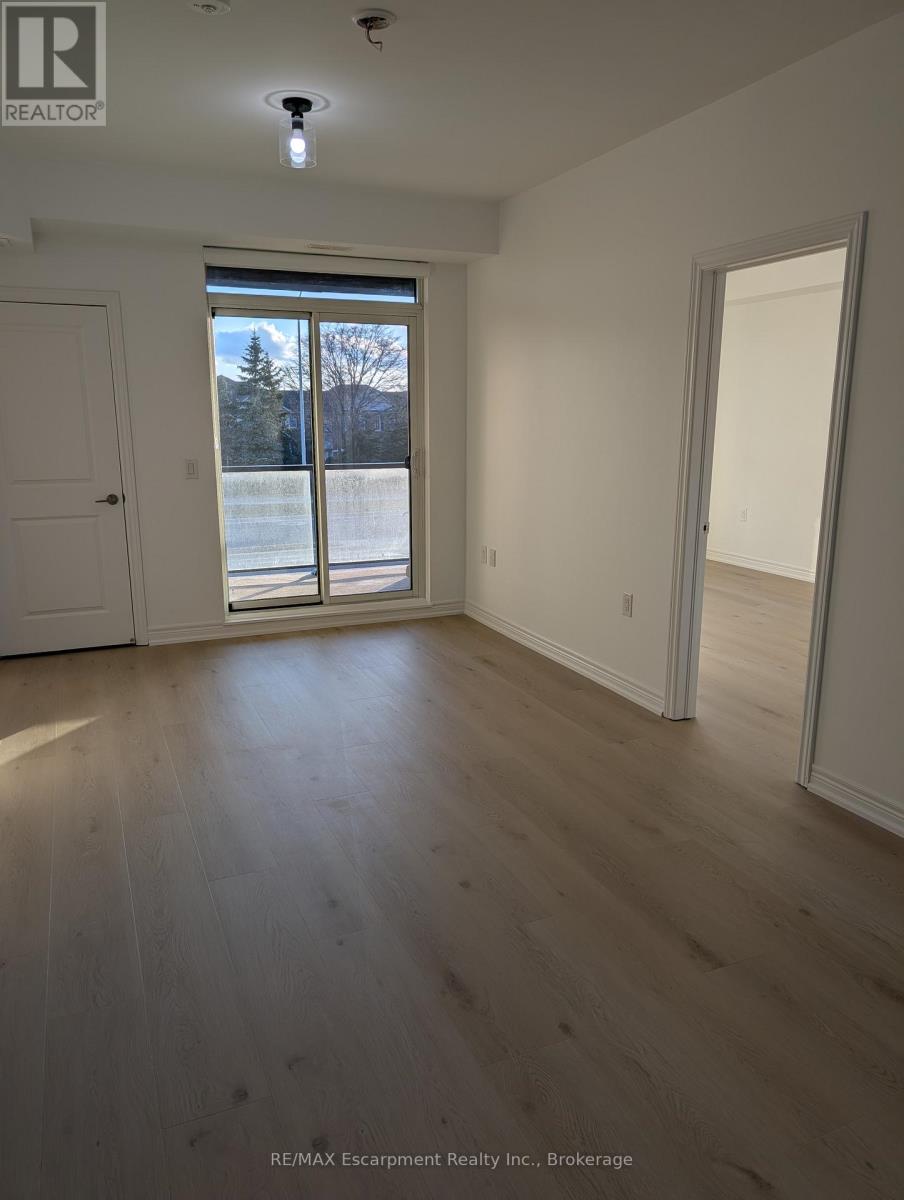 205 - 2393 Bronte Road, Oakville, Ontario  L6M 1P4 - Photo 10 - W12897480