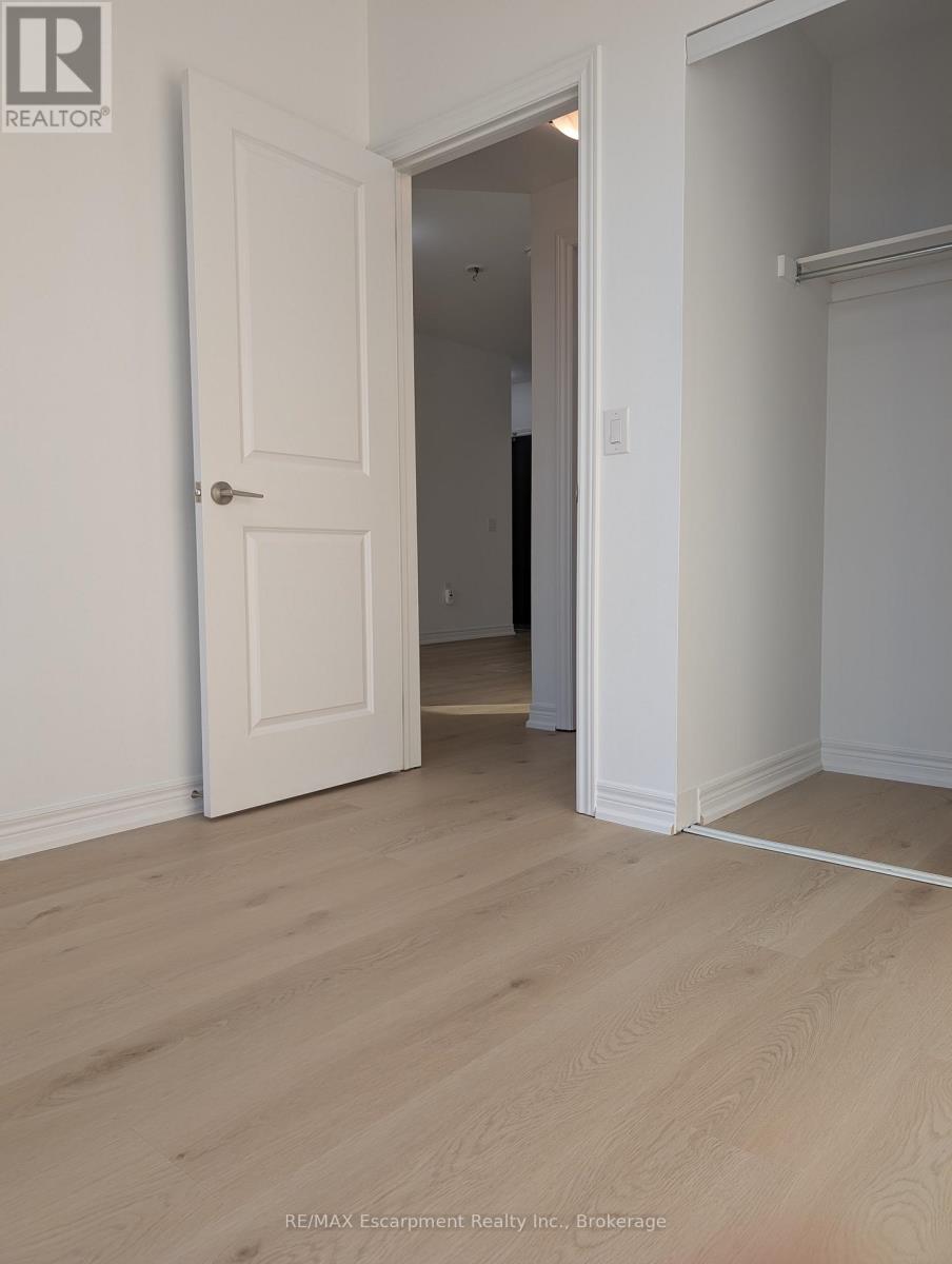 205 - 2393 Bronte Road, Oakville, Ontario  L6M 1P4 - Photo 23 - W12897480