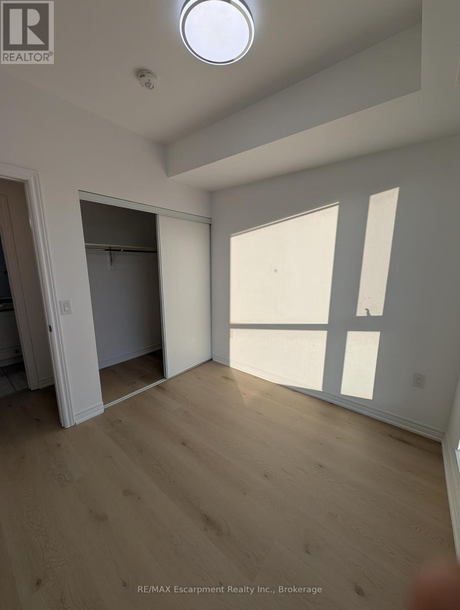 205 - 2393 Bronte Road, Oakville, Ontario  L6M 1P4 - Photo 25 - W12897480