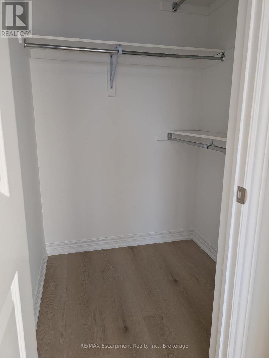 205 - 2393 Bronte Road, Oakville, Ontario  L6M 1P4 - Photo 32 - W12897480