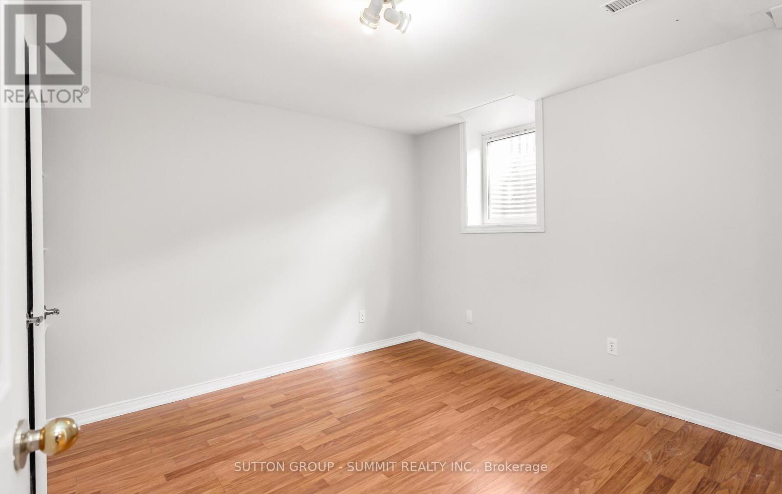 Lower - 3174 Workman Drive, Mississauga, Ontario  L5M 6K8 - Photo 9 - W12897640