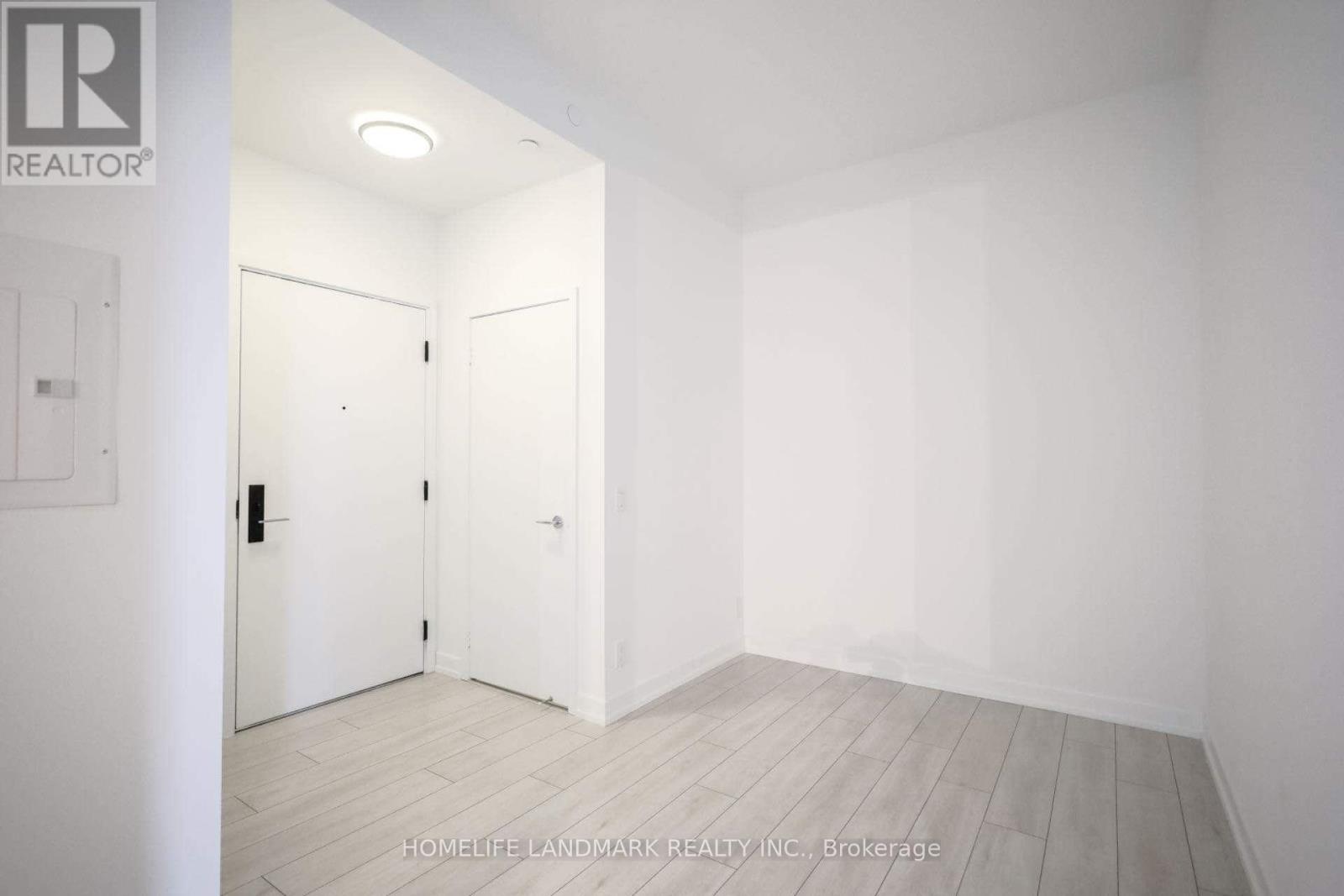 512 - 270 Dufferin Street, Toronto, Ontario  M6K 0H8 - Photo 7 - W12897652