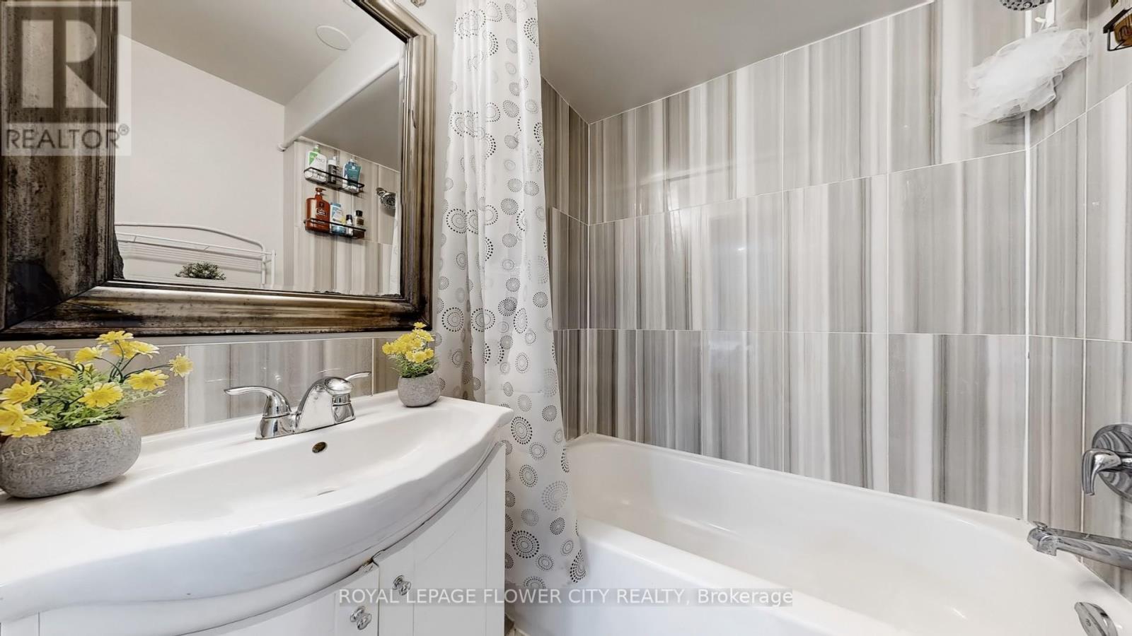 141 - 2170 Bromsgrove Road, Mississauga, Ontario  L5J 4J2 - Photo 31 - W12897662