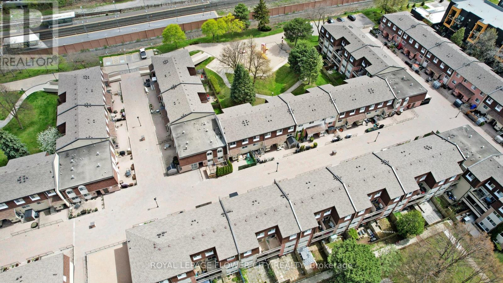 141 - 2170 Bromsgrove Road, Mississauga, Ontario  L5J 4J2 - Photo 38 - W12897662