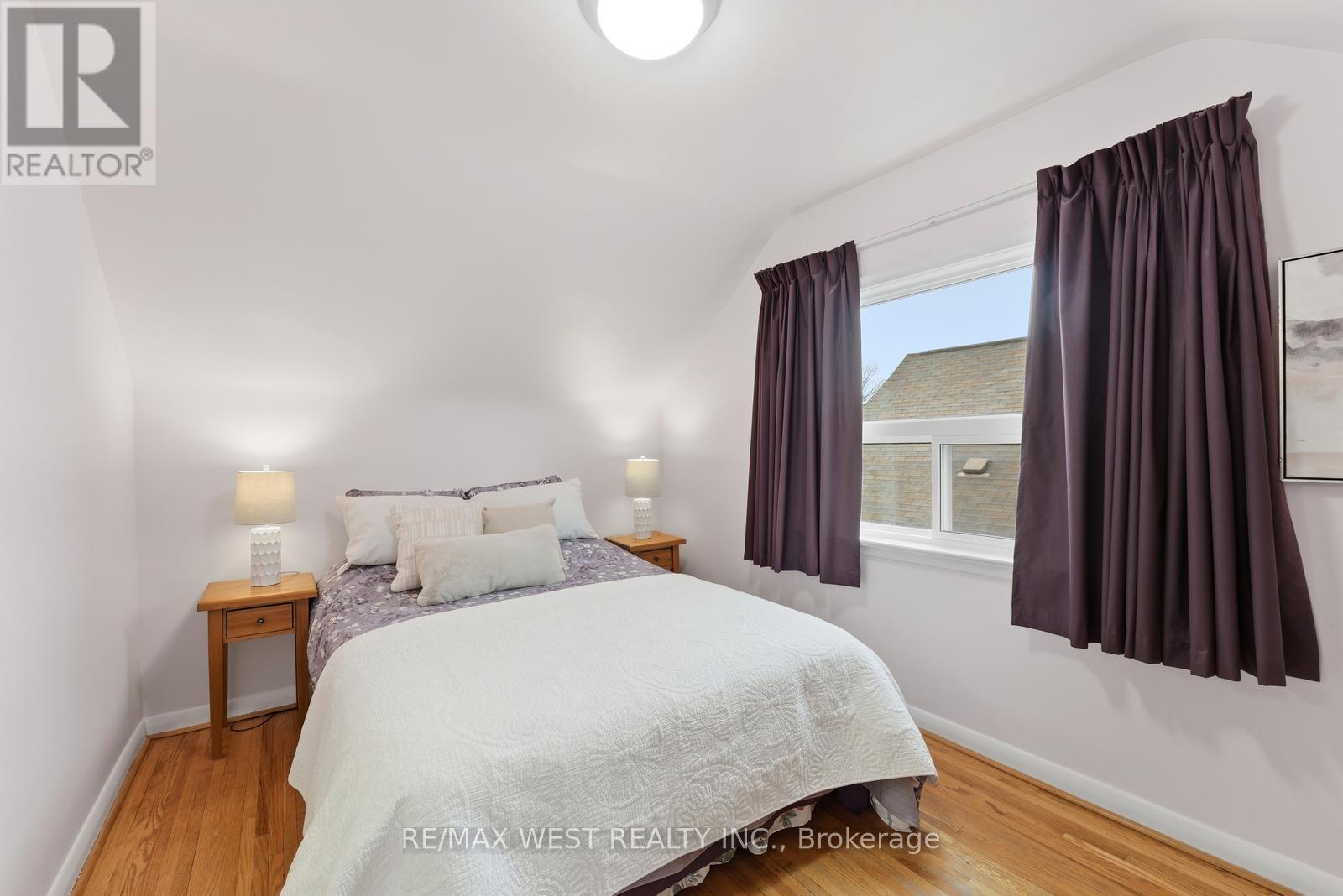 88 Redwater Drive, Toronto, Ontario  M9W 1Z9 - Photo 15 - W12897682