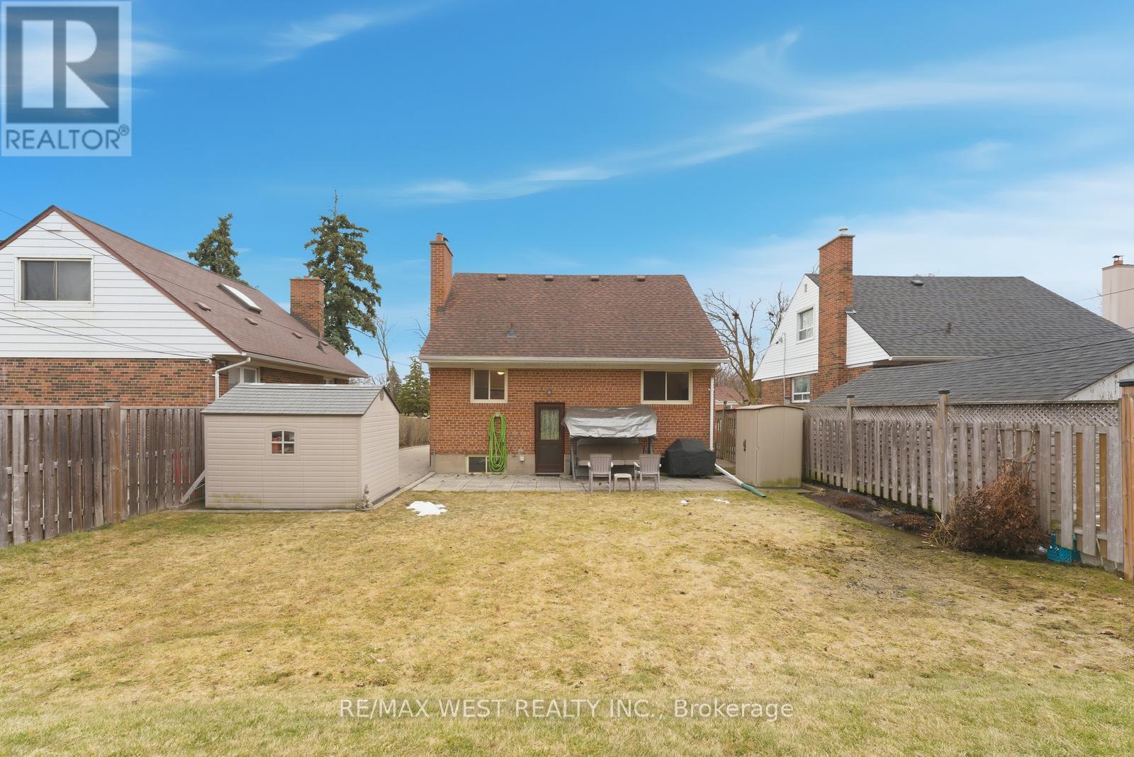 88 Redwater Drive, Toronto, Ontario  M9W 1Z9 - Photo 20 - W12897682