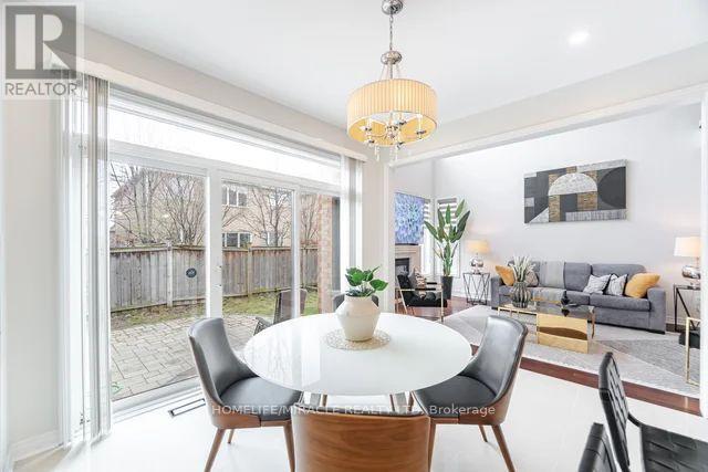 3278 Paul Henderson Drive, Mississauga, Ontario  L5M 0H3 - Photo 14 - W12897702