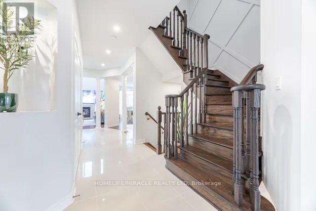 3278 Paul Henderson Drive, Mississauga, Ontario  L5M 0H3 - Photo 19 - W12897702