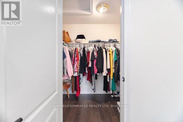 3278 Paul Henderson Drive, Mississauga, Ontario  L5M 0H3 - Photo 28 - W12897702