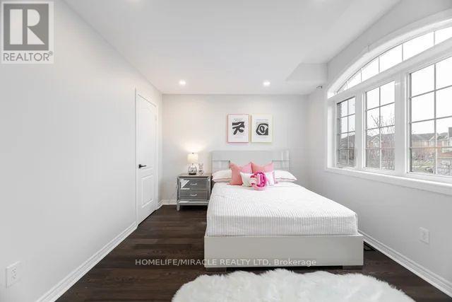 3278 Paul Henderson Drive, Mississauga, Ontario  L5M 0H3 - Photo 34 - W12897702