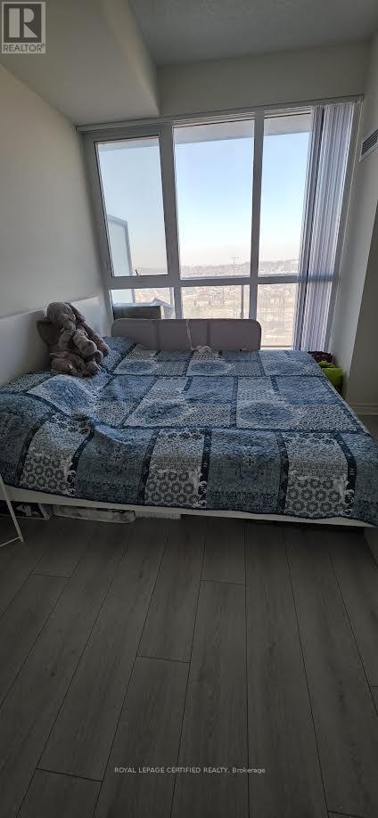 1703 - 349 Rathburn Road W, Mississauga (City Centre), Ontario  L5B 0C9 - Photo 10 - W12897708