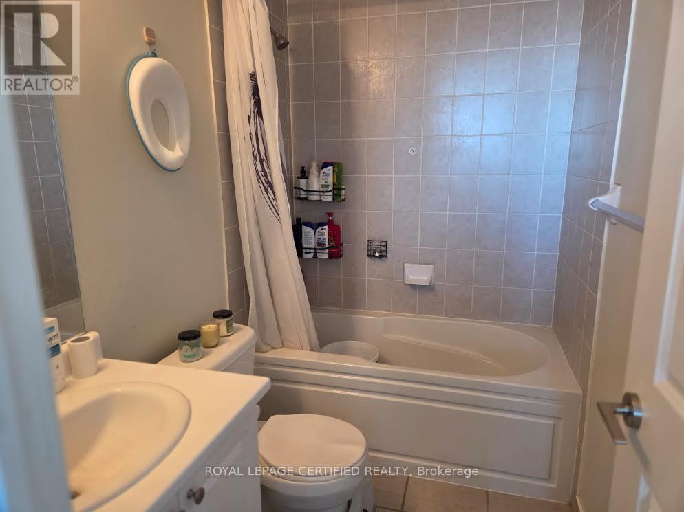 1703 - 349 Rathburn Road W, Mississauga (City Centre), Ontario  L5B 0C9 - Photo 11 - W12897708