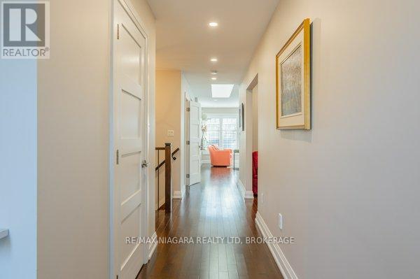 21 - 141 Welland Vale Road, St. Catharines (Grapeview), Ontario  L2S 3S7 - Photo 4 - X12550036