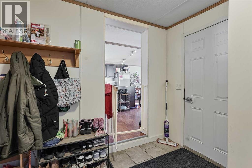 109, 1410 43 Street S, Lethbridge, Alberta  T1K 3S5 - Photo 4 - A2294410