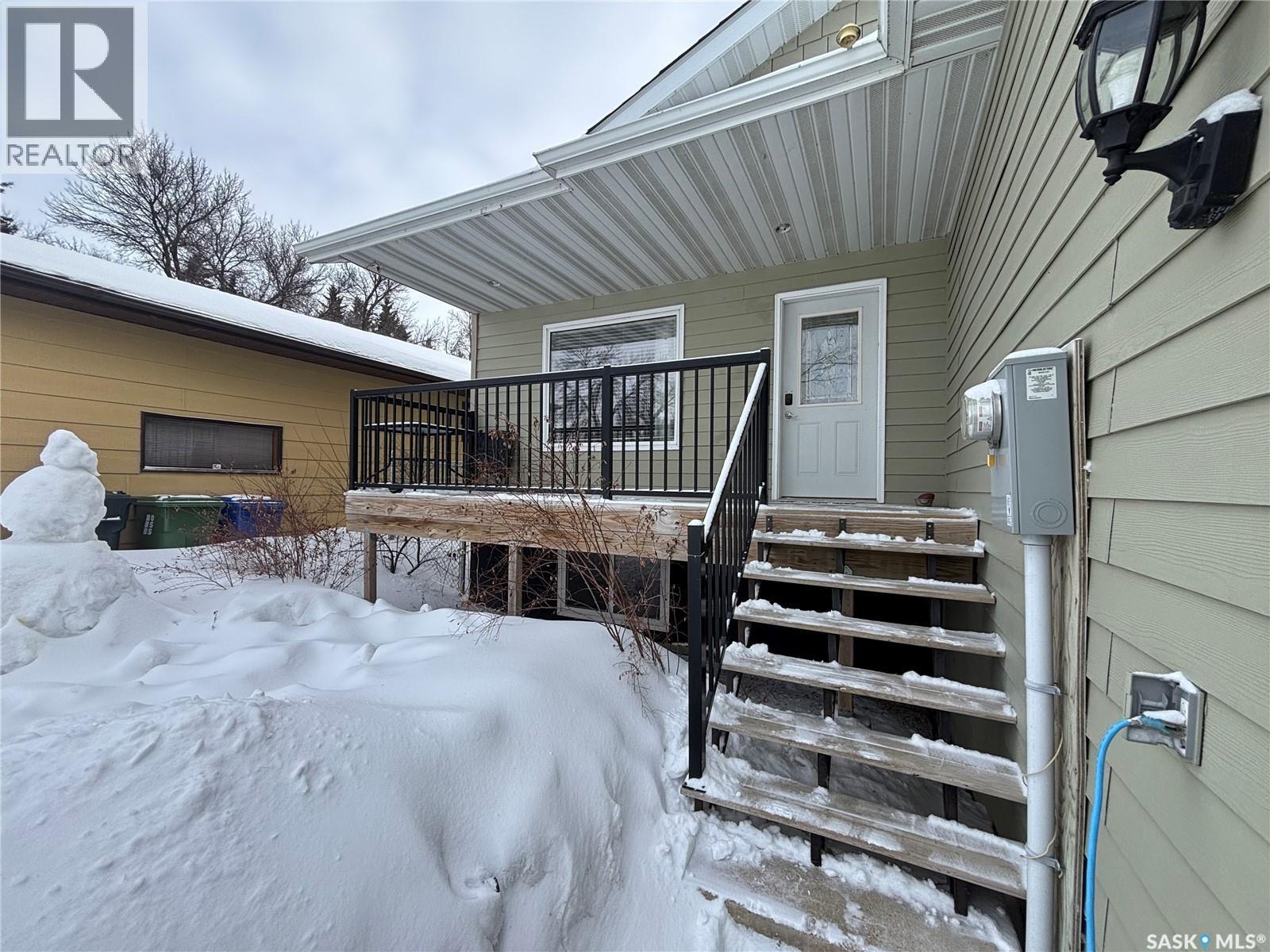 341 Maple Avenue, Yorkton, Saskatchewan  S3N 1W9 - Photo 3 - SK030806